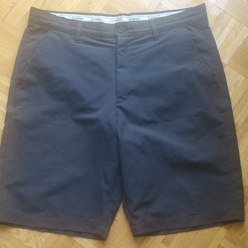 Sunice Men's Flat Front Chino Shorts 36